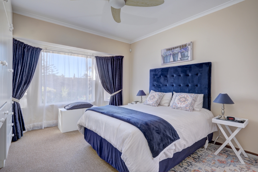 3 Bedroom Property for Sale in Summerstrand Eastern Cape